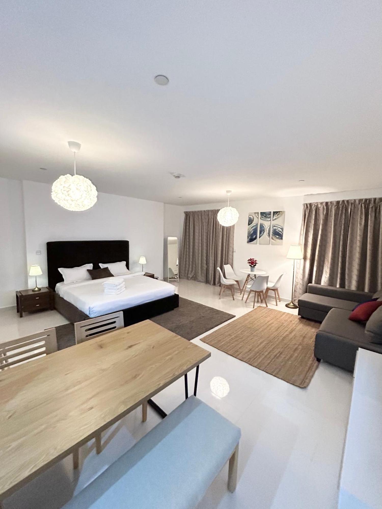 Seaside Spacious With Vibrant Vibes In Jbr By Sweet Homes Appartement *