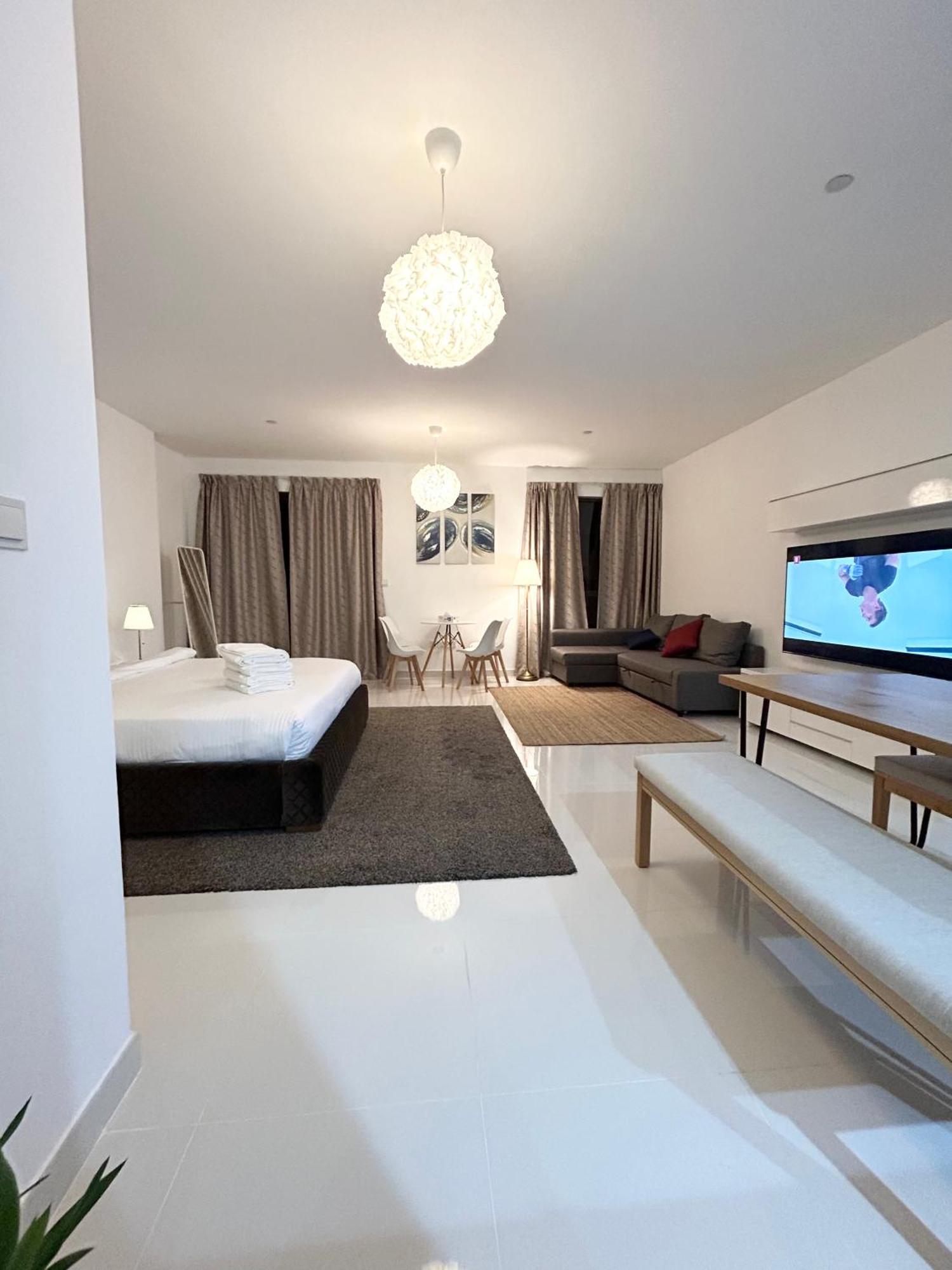Seaside Spacious With Vibrant Vibes In Jbr By Sweet Homes * Dubaï